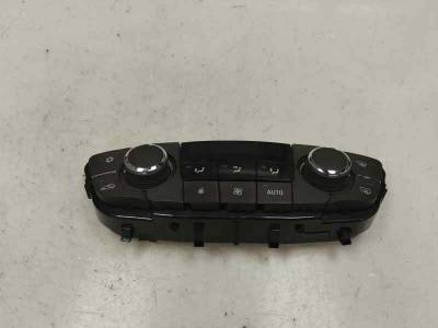 MANDO CLIMATIZADOR OPEL INSIGNIA BERLINA 2010 2.0 CDTI (131 CV)