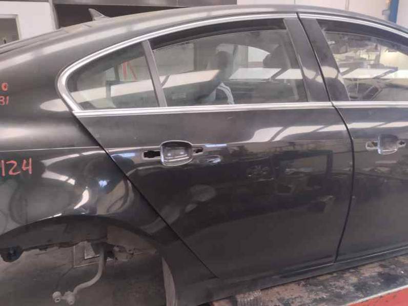 PUERTA TRASERA DERECHA OPEL INSIGNIA BERLINA 2010 2.0 CDTI (131 CV)