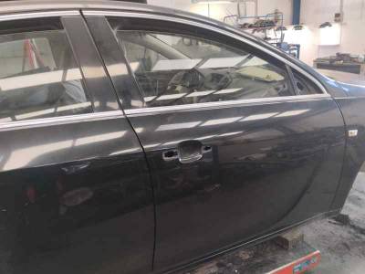 PUERTA DELANTERA DERECHA OPEL INSIGNIA BERLINA 2010 2.0 CDTI (131 CV)