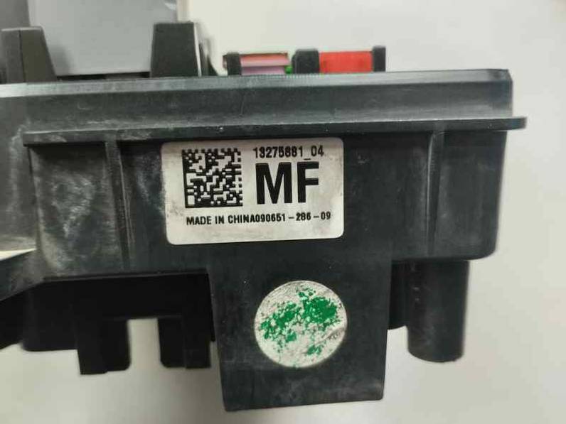 CAJA RELES FUSIBLES OPEL INSIGNIA BERLINA 2010 2.0 CDTI (131 CV)