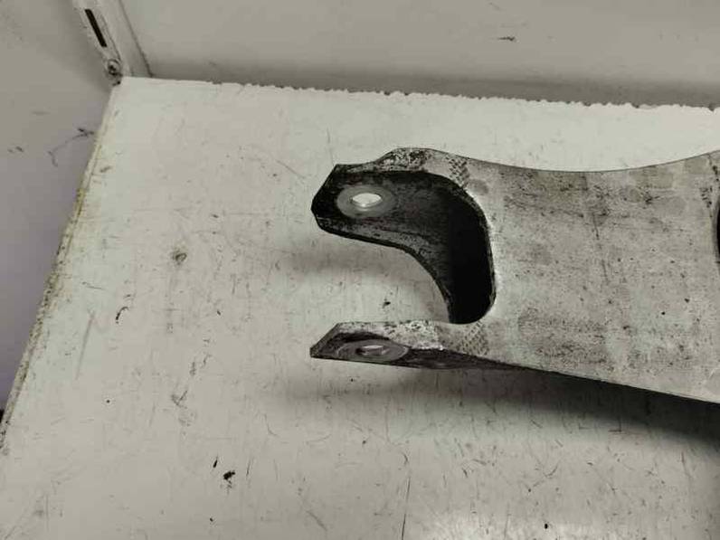 BRAZO SUSPENSION INFERIOR TRASERO DERECHO OPEL INSIGNIA BERLINA 2010 2.0 CDTI (131 CV)