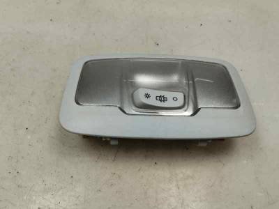 LUZ INTERIOR PEUGEOT 2008 2019 1.2 VTI