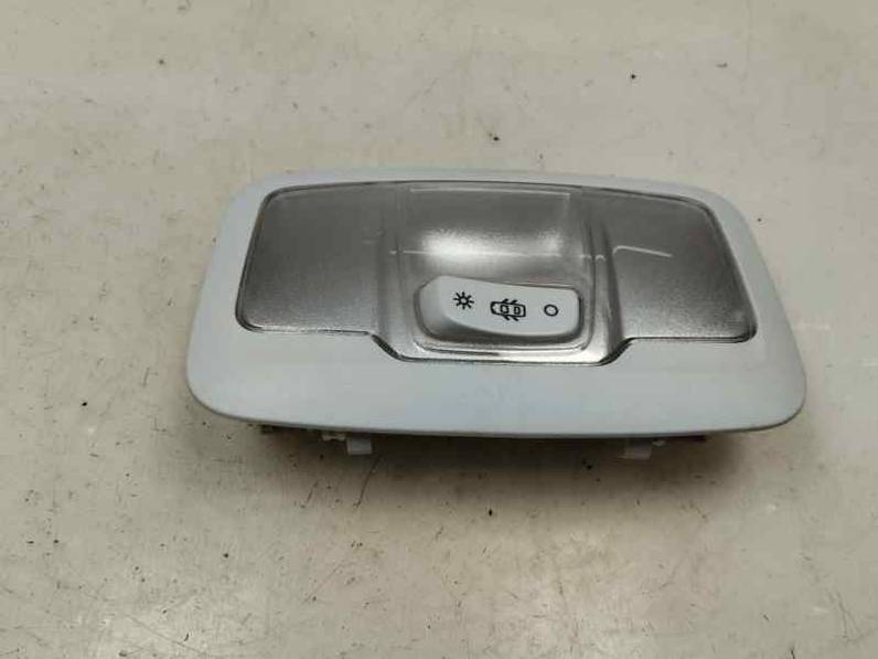 LUZ INTERIOR PEUGEOT 2008 2019 1.2 VTI