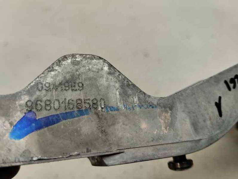 MANETA EXTERIOR DELANTERA DERECHA PEUGEOT 2008 2019 1.2 VTI