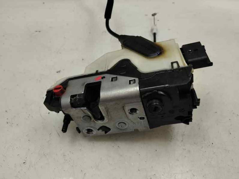 CERRADURA PUERTA TRASERA IZQUIERDA PEUGEOT 2008 2019 1.2 VTI