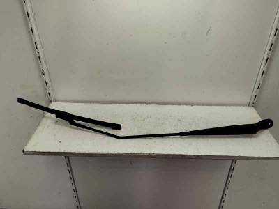BRAZO LIMPIA DELANTERO DERECHO PEUGEOT 2008 2019 1.2 VTI