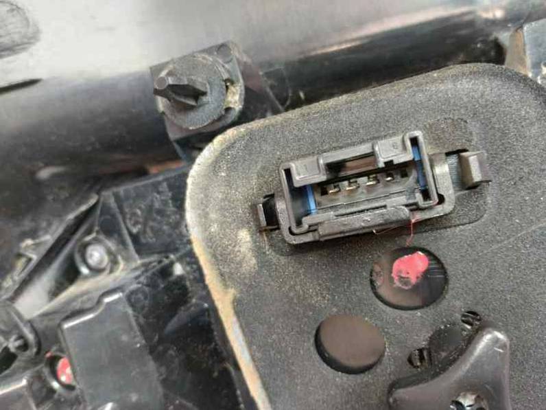 PILOTO TRASERO DERECHO PEUGEOT 2008 2019 1.2 VTI