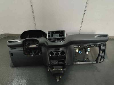 SALPICADERO PEUGEOT 2008 2019 1.2 VTI