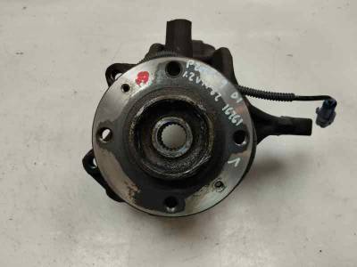 MANGUETA DELANTERA IZQUIERDA PEUGEOT 2008 2019 1.2 VTI