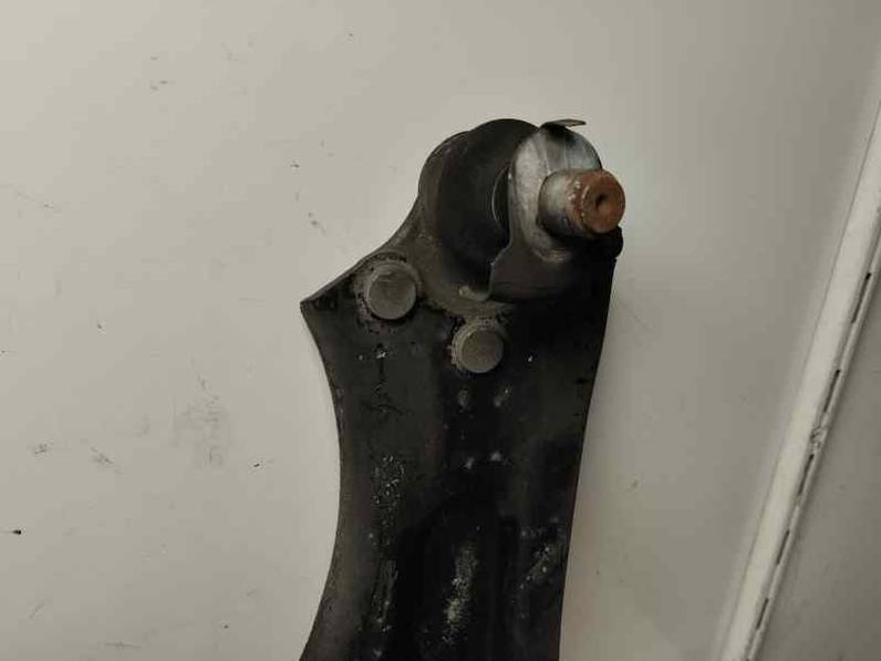 BRAZO SUSPENSION INFERIOR DELANTERO IZQUIERDO PEUGEOT 2008 2019 1.2 VTI