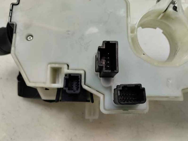 MANDO MULTIFUNCION RENAULT MEGANE III BERLINA 5 P 2015 1.2 TCE (115 CV)