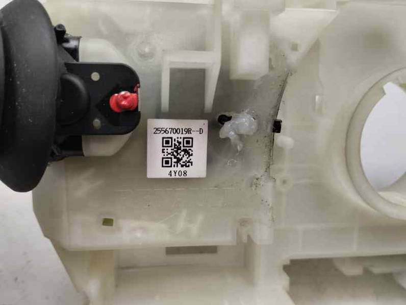 MANDO MULTIFUNCION RENAULT MEGANE III BERLINA 5 P 2015 1.2 TCE (115 CV)