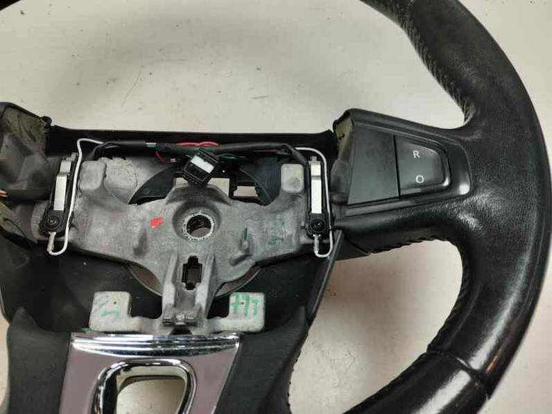 VOLANTE RENAULT MEGANE III BERLINA 5 P 2015 1.2 TCE (115 CV)