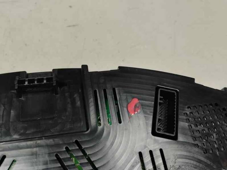 CUADRO INSTRUMENTOS RENAULT MEGANE III BERLINA 5 P 2015 1.2 TCE (115 CV)