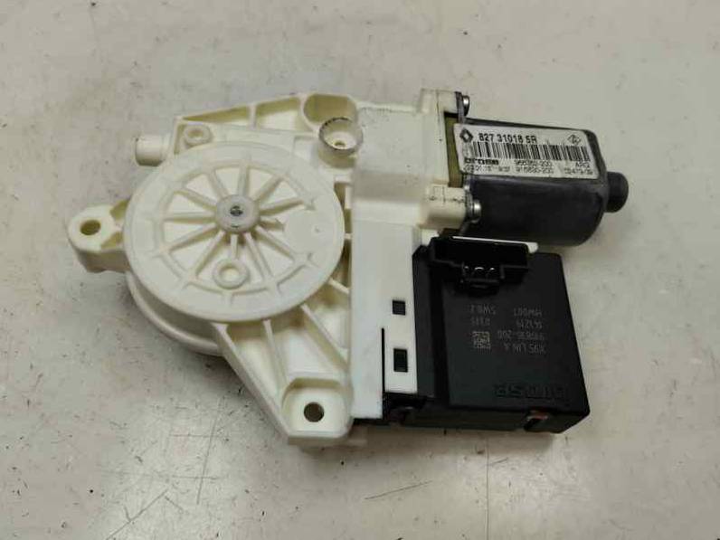 MOTOR ELEVALUNAS TRASERO IZQUIERDO RENAULT MEGANE III BERLINA 5 P 2015 1.2 TCE (115 CV)