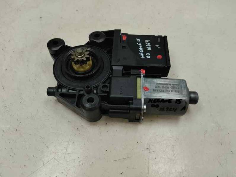 MOTOR ELEVALUNAS DELANTERO DERECHO RENAULT MEGANE III BERLINA 5 P 2015 1.2 TCE (115 CV)