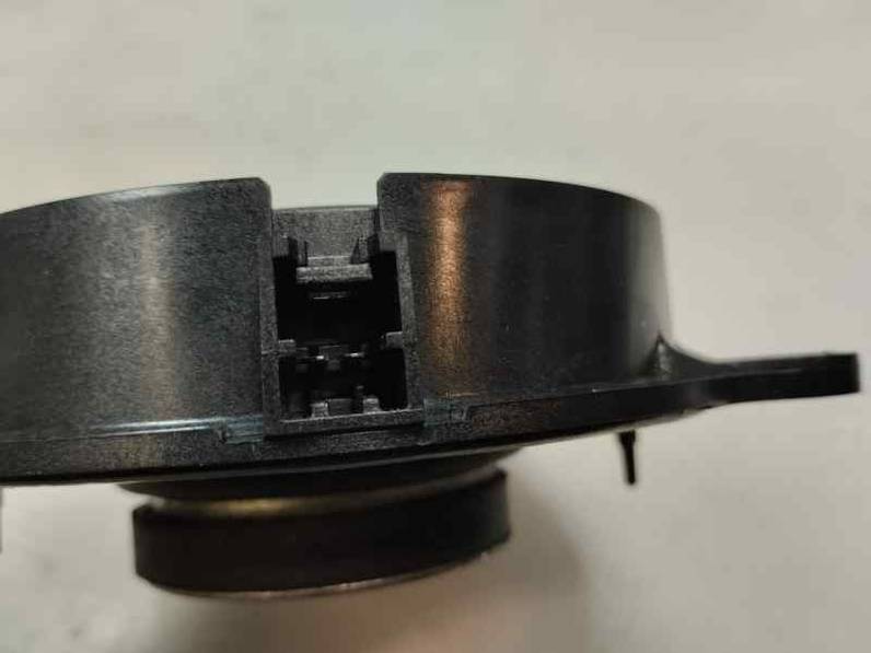 SISTEMA AUDIO RADIO CD RENAULT MEGANE III BERLINA 5 P 2015 1.2 TCE (115 CV)