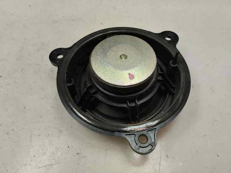 SISTEMA AUDIO RADIO CD RENAULT MEGANE III BERLINA 5 P 2015 1.2 TCE (115 CV)