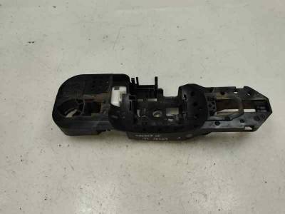 MANETA EXTERIOR TRASERA IZQUIERDA RENAULT MEGANE III BERLINA 5 P 2015 1.2 TCE (115 CV)