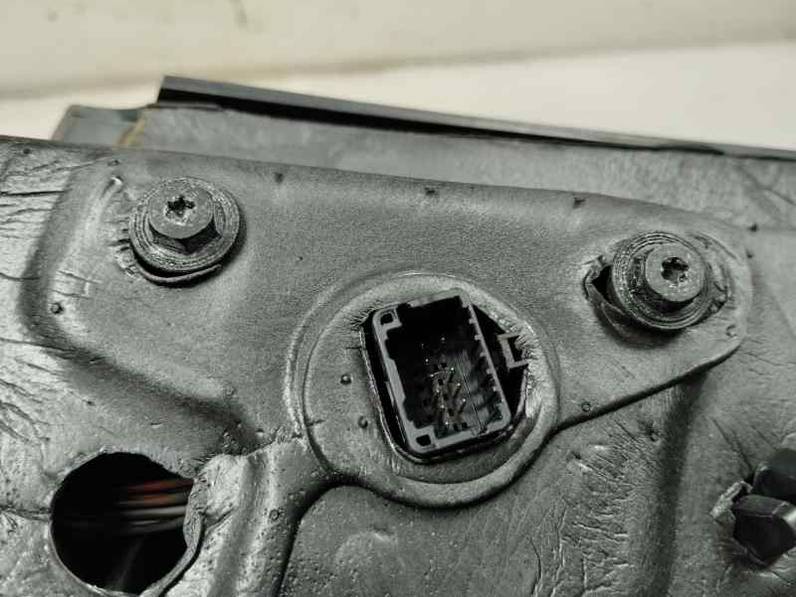 RETROVISOR IZQUIERDO RENAULT MEGANE III BERLINA 5 P 2015 1.2 TCE (115 CV)