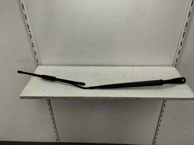 BRAZO LIMPIA DELANTERO DERECHO RENAULT MEGANE III BERLINA 5 P 2015 1.2 TCE (115 CV)