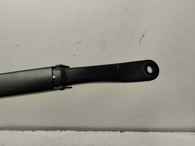 BRAZO LIMPIA DELANTERO DERECHO RENAULT MEGANE III BERLINA 5 P 2015 1.2 TCE (115 CV)