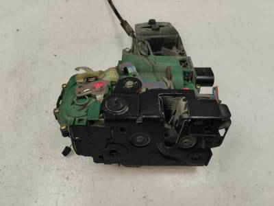 CERRADURA PUERTA TRASERA IZQUIERDA VOLKSWAGEN PASSAT BERLINA 2002 1.9 TDI (131 CV)