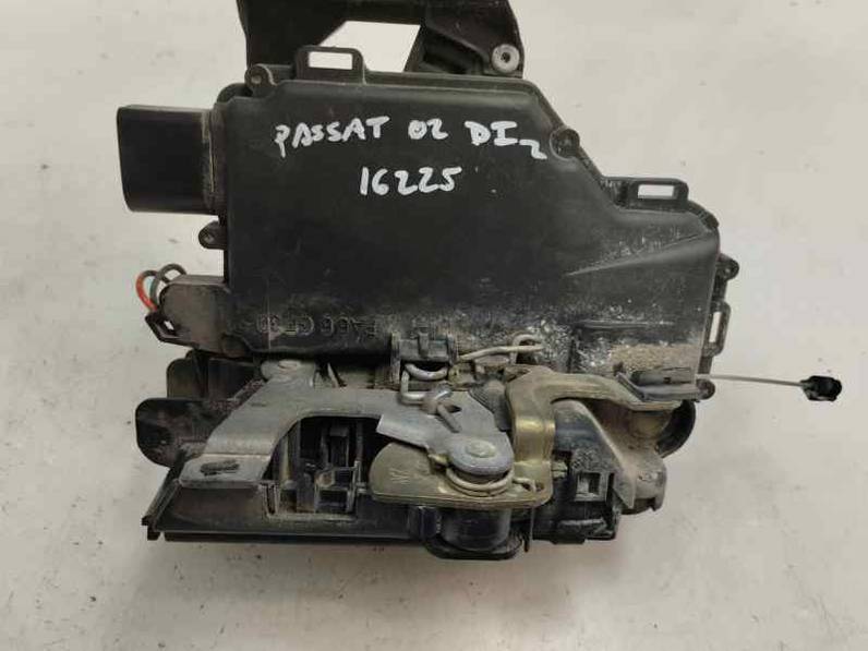 CERRADURA PUERTA DELANTERA IZQUIERDA VOLKSWAGEN PASSAT BERLINA 2002 1.9 TDI (131 CV)