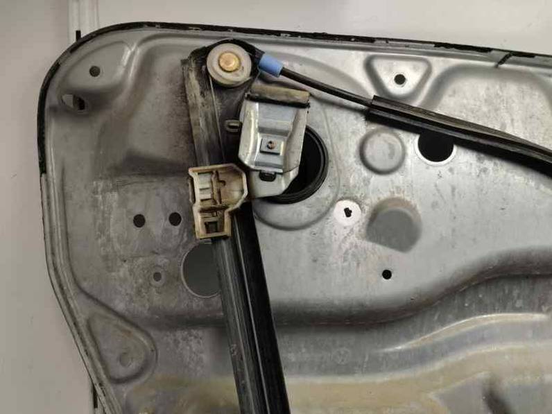 ELEVALUNAS DELANTERO DERECHO VOLKSWAGEN PASSAT BERLINA 2002 1.9 TDI (131 CV)