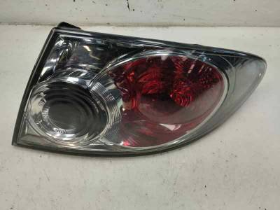 PILOTO TRASERO DERECHO MAZDA 6 BERLINA 2005 1998 (136 CV)