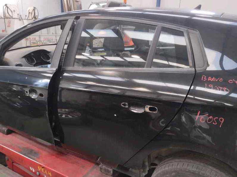 PUERTA TRASERA IZQUIERDA FIAT BRAVO 2007 1.9 8V JTD (120 CV)