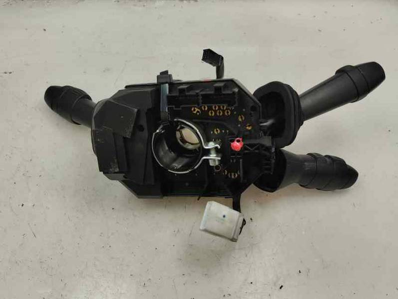 MANDO MULTIFUNCION FIAT BRAVO 2007 1.9 8V JTD (120 CV)