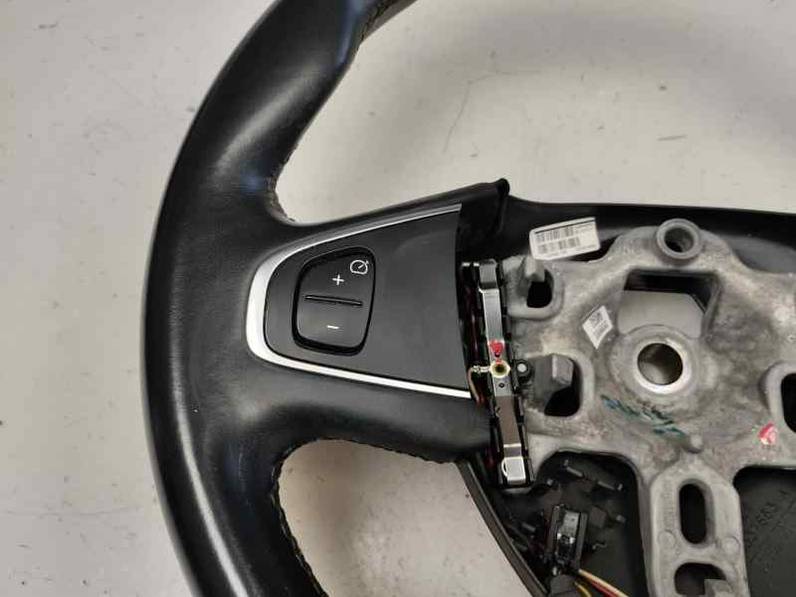 VOLANTE RENAULT CLIO IV 2018 0.9 TCE (90 CV)