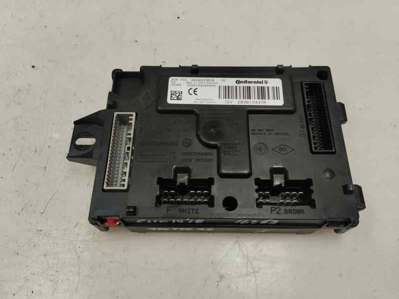 CAJA RELES FUSIBLES RENAULT CLIO IV 2018 0.9 TCE (90 CV)