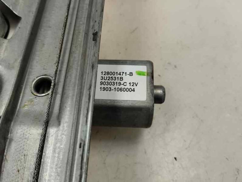 ELEVALUNAS DELANTERO DERECHO RENAULT CLIO IV 2018 0.9 TCE (90 CV)