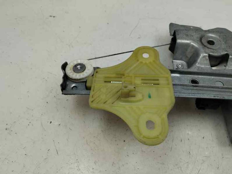 ELEVALUNAS TRASERO IZQUIERDO RENAULT CLIO IV 2018 0.9 TCE (90 CV)