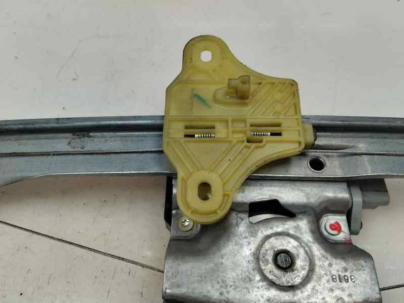 ELEVALUNAS DELANTERO IZQUIERDO RENAULT CLIO IV 2018 0.9 TCE (90 CV)