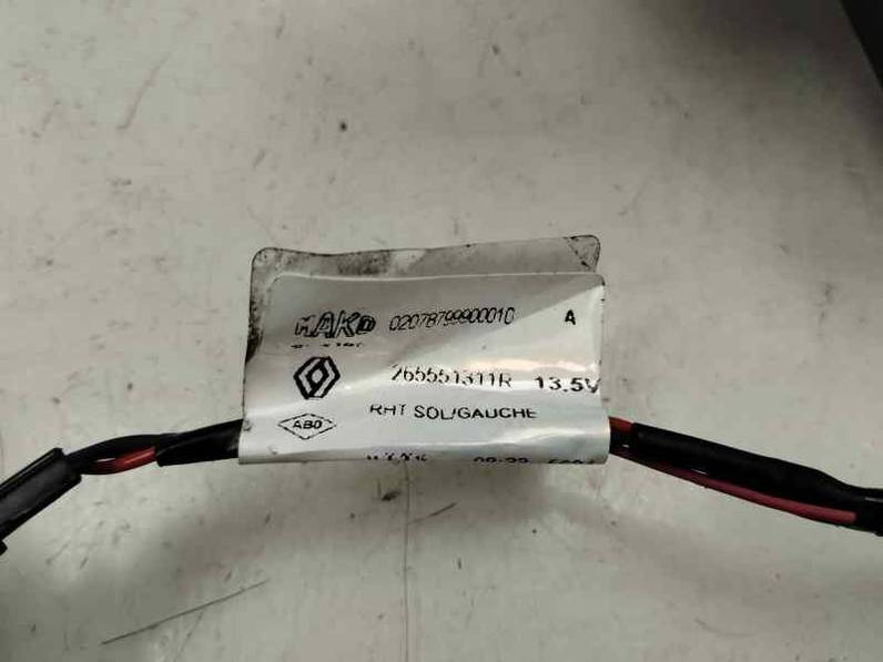 PILOTO TRASERO IZQUIERDO INTERIOR RENAULT CLIO IV 2018 0.9 TCE (90 CV)