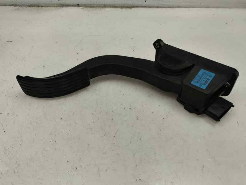 POTENCIOMETRO PEDAL KIA CARNIVAL II 2003 2.9 CRDI (145 CV)