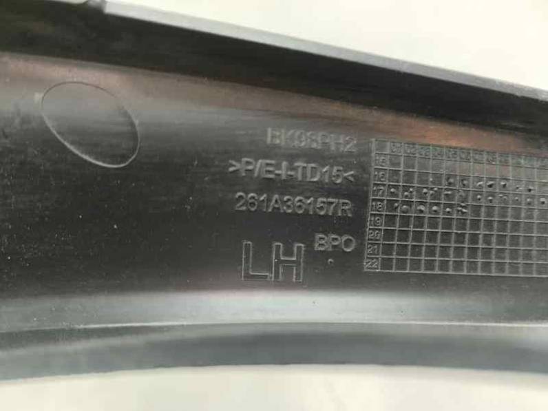 REJILLA PARAGOLPES IZQUIERDA RENAULT CLIO IV 2018 0.9 TCE (90 CV)