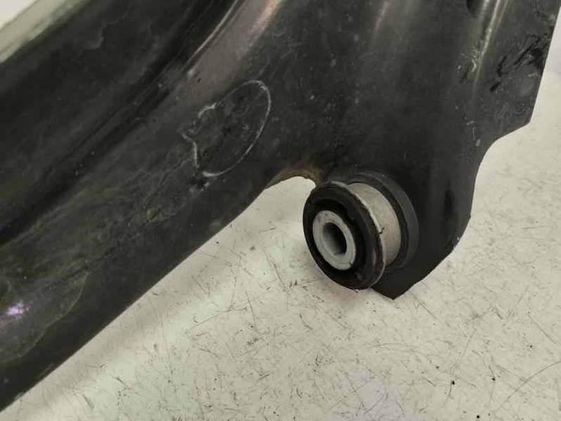 BRAZO SUSPENSION INFERIOR DELANTERO IZQUIERDO RENAULT CLIO IV 2018 0.9 TCE (90 CV)