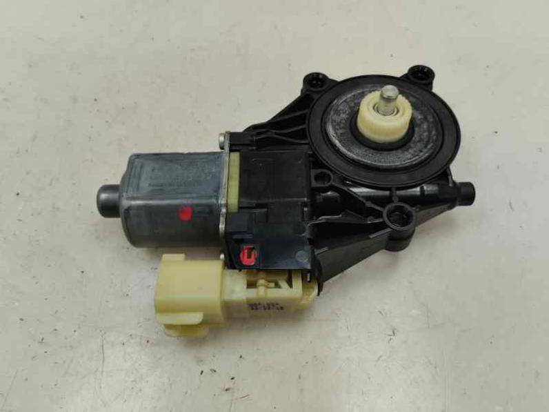 MOTOR ELEVALUNAS DELANTERO DERECHO FORD FIESTA 2014 1.25 16V (82 CV)