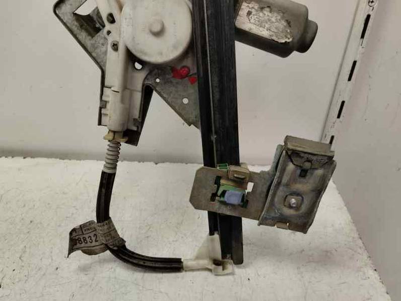 ELEVALUNAS DELANTERO DERECHO SEAT IBIZA 2000 1.9 TDI (90 CV)