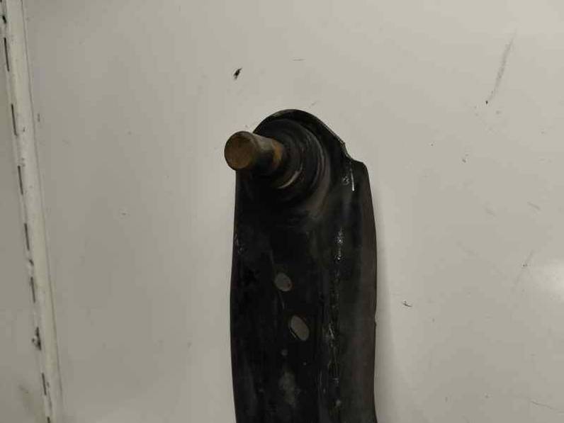 BRAZO SUSPENSION INFERIOR DELANTERO DERECHO FORD FIESTA 2014 1.25 16V (82 CV)