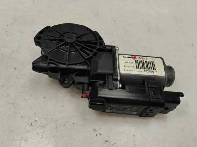 MOTOR ELEVALUNAS DELANTERO IZQUIERDO KIA CEE D 2008 1.6 CRDI (116 CV)