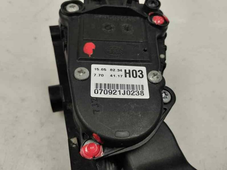 POTENCIOMETRO PEDAL KIA CEE D 2008 1.6 CRDI (116 CV)