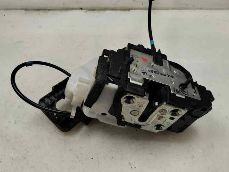 CERRADURA PUERTA TRASERA IZQUIERDA KIA CEE D 2008 1.6 CRDI (116 CV)