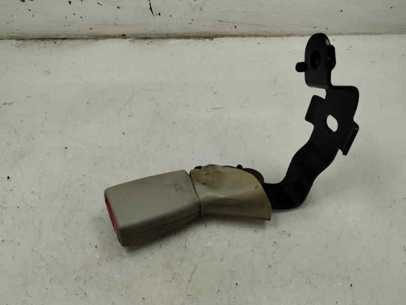 CINTURON SEGURIDAD TRASERO DERECHO TOYOTA AVENSIS BERLINA 2004 2.0 CDT (116 CV)