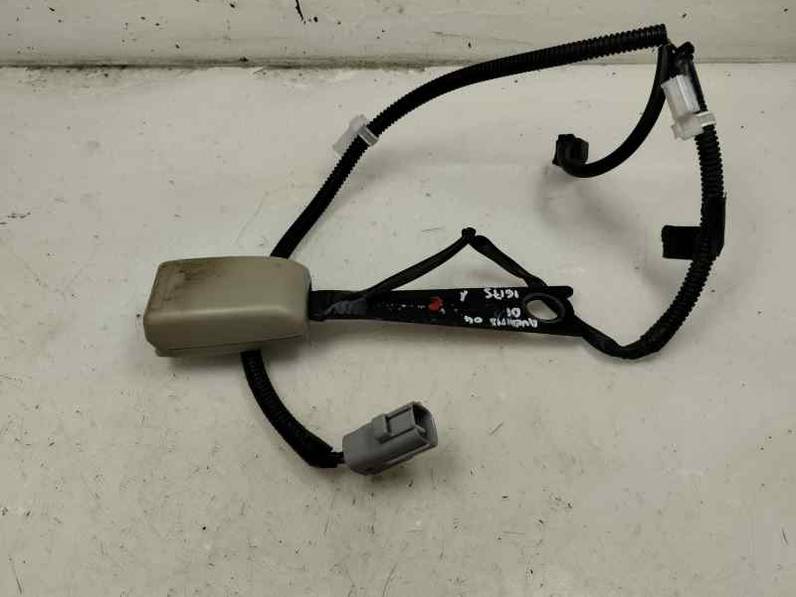 CINTURON SEGURIDAD DELANTERO IZQUIERDO TOYOTA AVENSIS BERLINA 2004 2.0 CDT (116 CV)