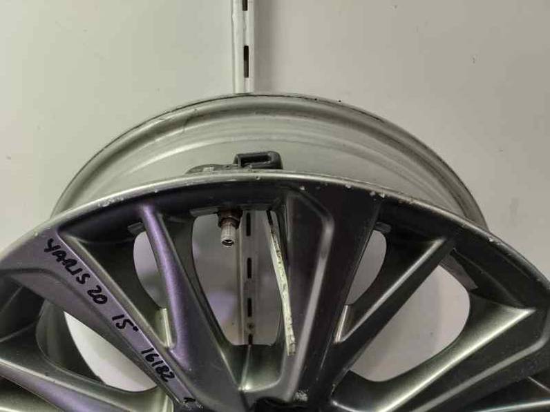 LLANTA TOYOTA YARIS 2020 1.0 LTR. - 53 KW (72 CV)